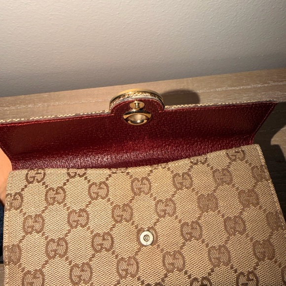 Gucci GG Canvas Long Wallet Beige Tan Monogram Red Enamel Logo - Picture 3 of 8